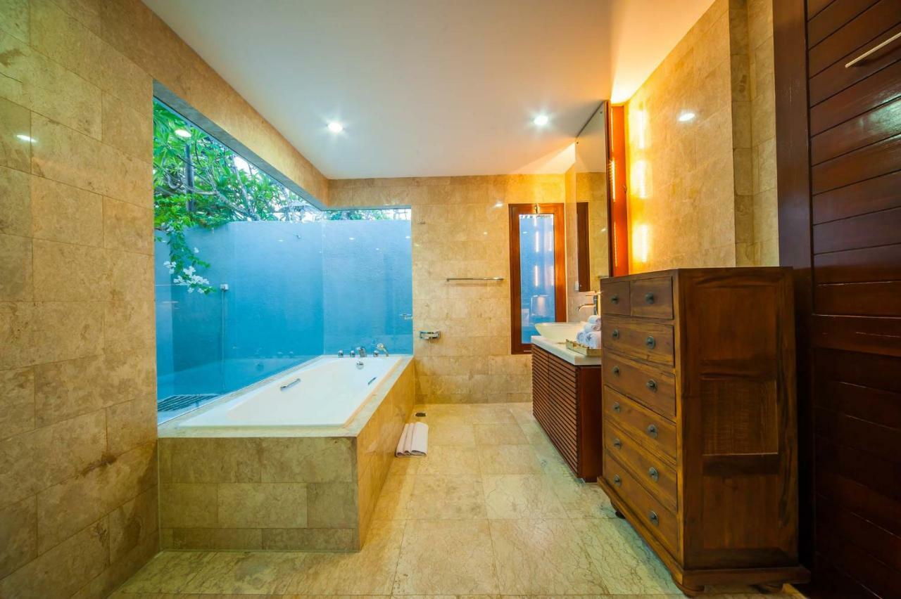 Villa Kaya Sanur ภายนอก รูปภาพ